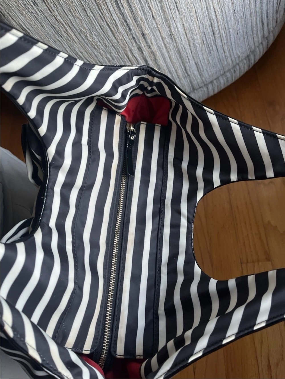kate spade Black & White Striped Bow Handbag/Tote - Picture 9 of 16